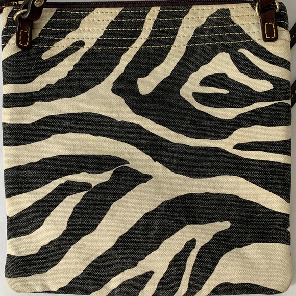 Dooney & Bourke Crossbody Purse (NWOT) - Picture 6 of 8